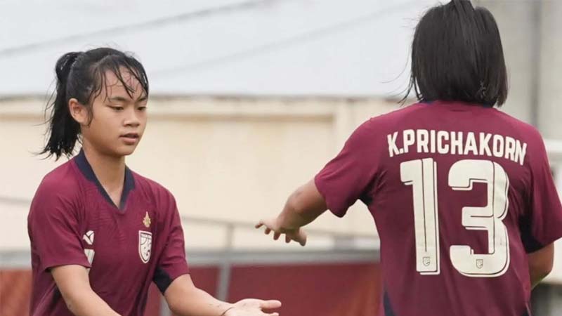 ฟุตบอลหญิงไทย U19 ถล่มขาดลอย ประเดิมชิงแชมป์อาเซียน U19