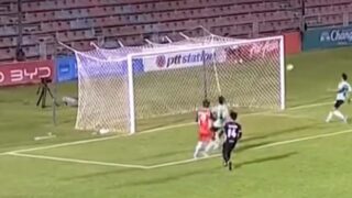 ชมนักเตะเชียงใหม่ ยูไนเต็ด เลี้ยงหลบอย่างสวย แต่ยิงแบบนี้