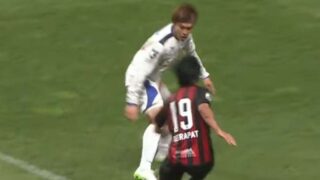 เด็กไทยโชว์แอสซิสต์ให้กับซัปโปโร